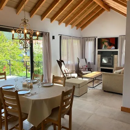 Exclusivo departamento cerca del lago San Martín de los Andes Exterior foto